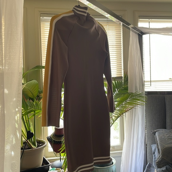 mistress rocks by house of cb bodycon dress with zipper - Picture 3 of 3